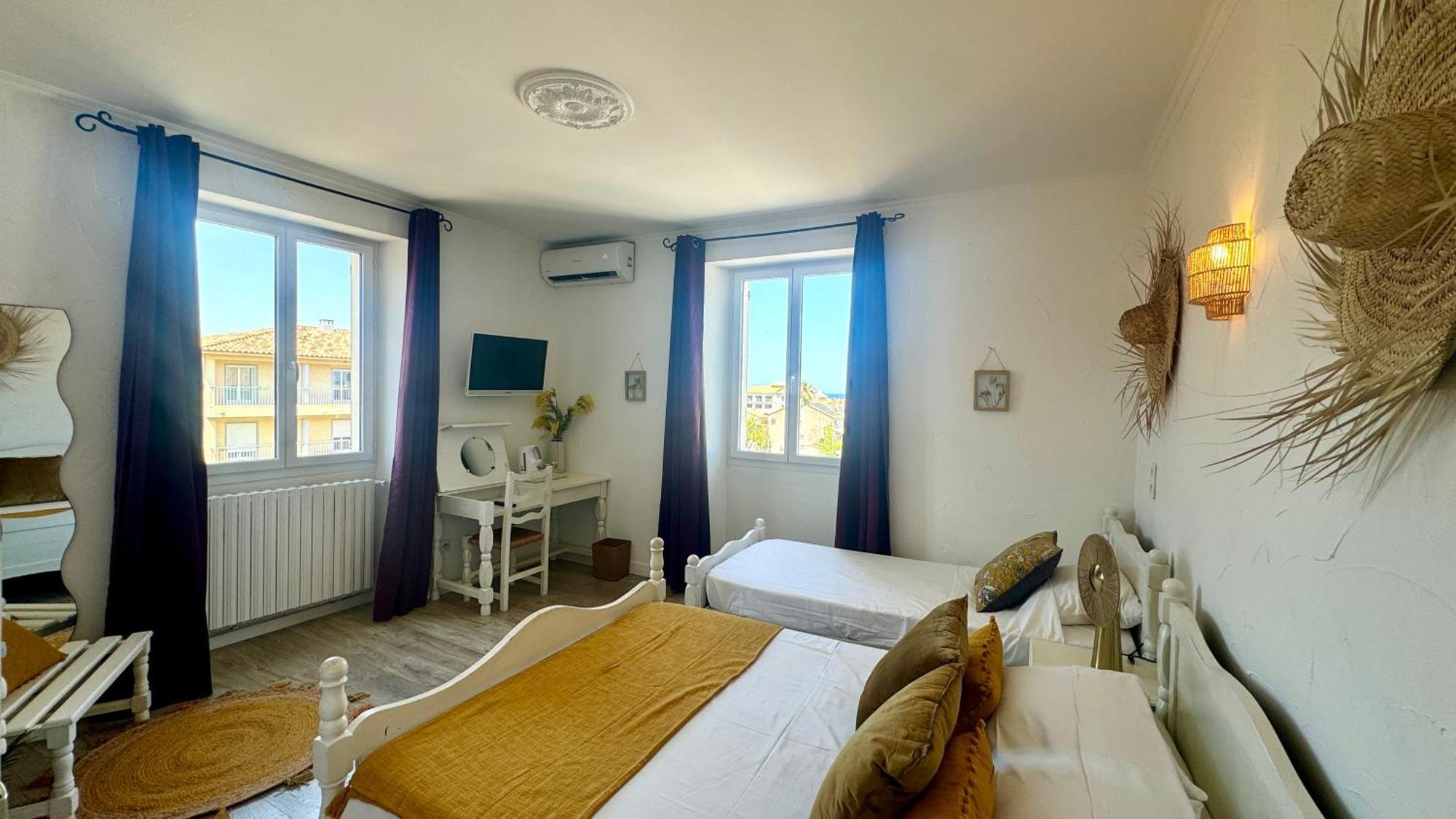 Hotel Les 3 Terrasses Сари Соленцара Екстериор снимка