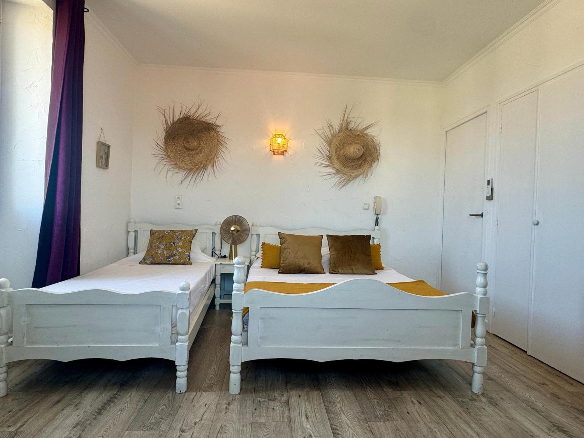 Hotel Les 3 Terrasses Сари Соленцара Екстериор снимка